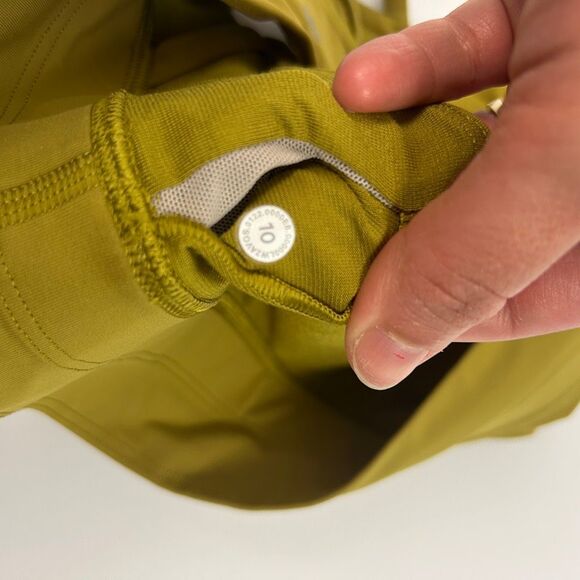 Lululemon Energy Bra Long Line Strappy Luxtreme Size 10 - Picture 4 of 4